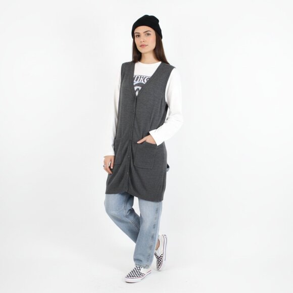 *H&M Sleeveless Grey Button-up Sweater Vest - Picture 2 of 7